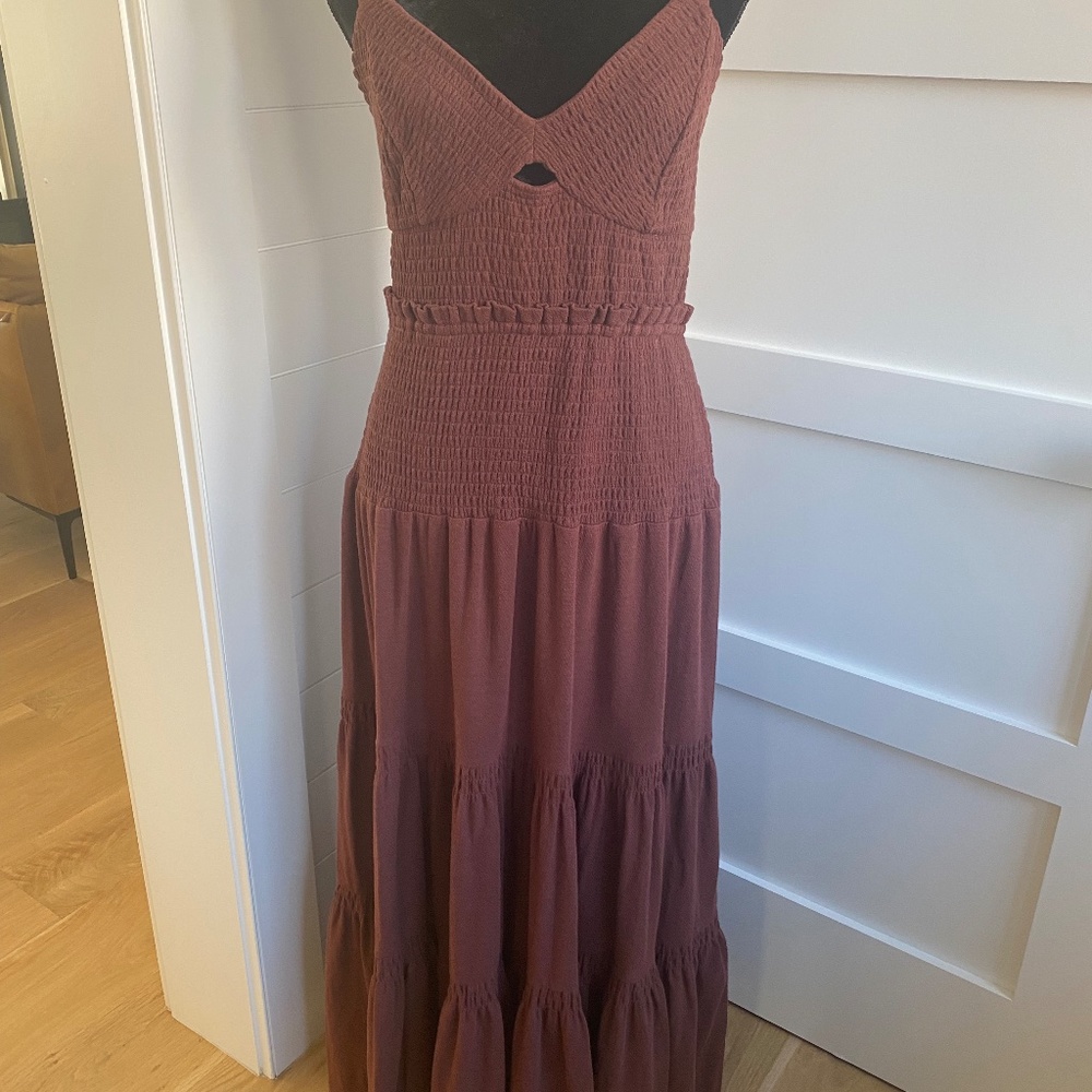 Anthropologie tiered bohemian smoked bodice maxi dress size Medium wine color